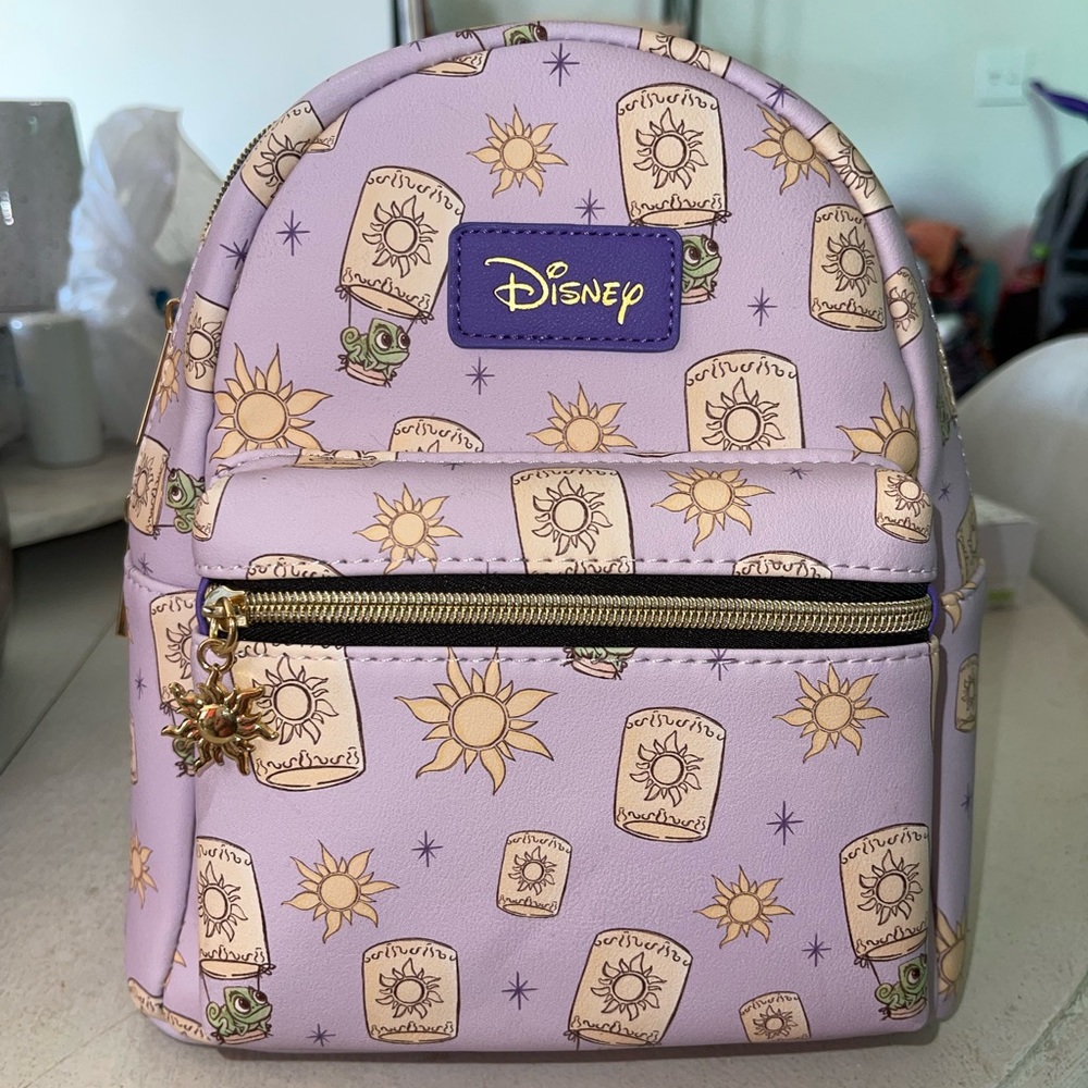 NWT Pascal & Floating Lanterns Disney Princess Backpack